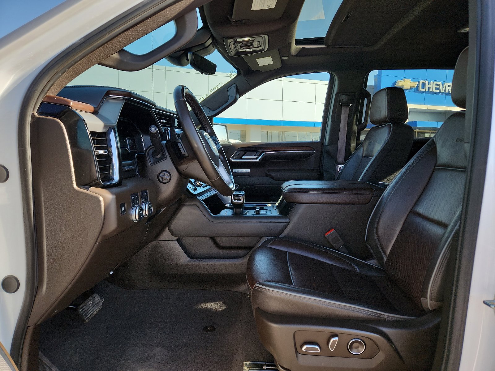 Used 2025 GMC Sierra 1500 Denali w/ Denali Reserve Package image 11