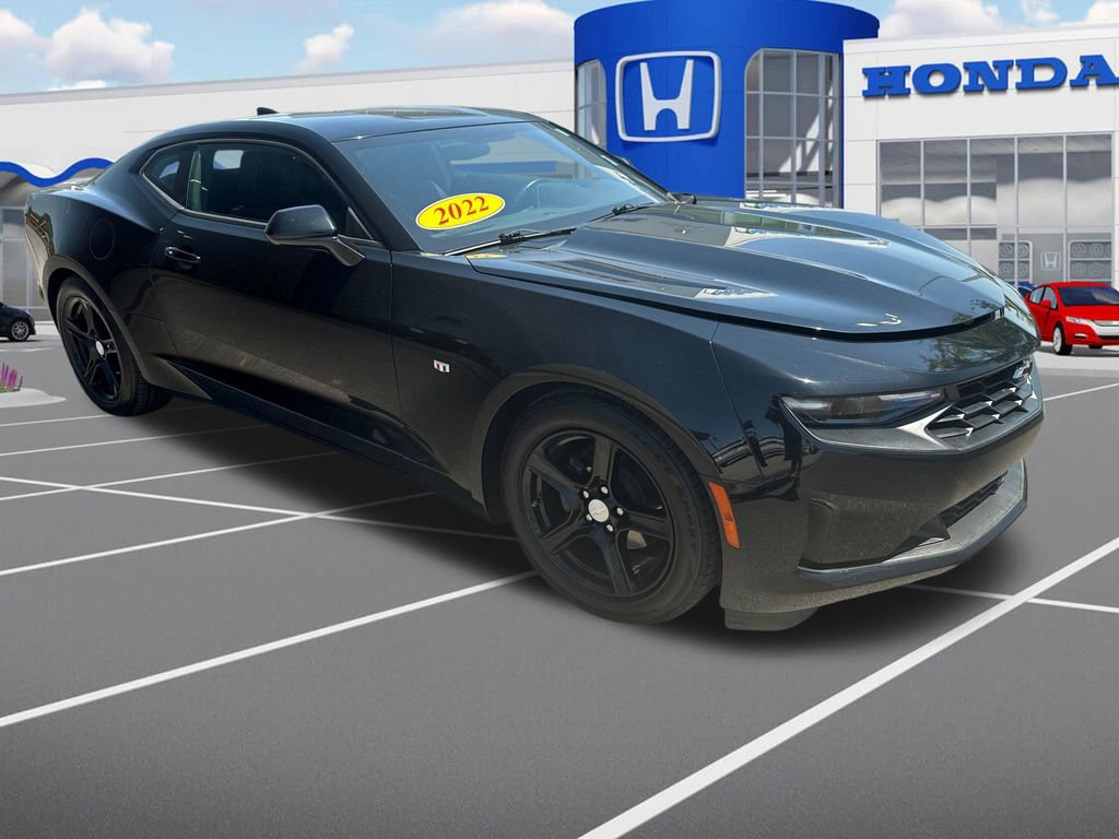 Used 2022 Chevrolet Camaro LT RWD image 1