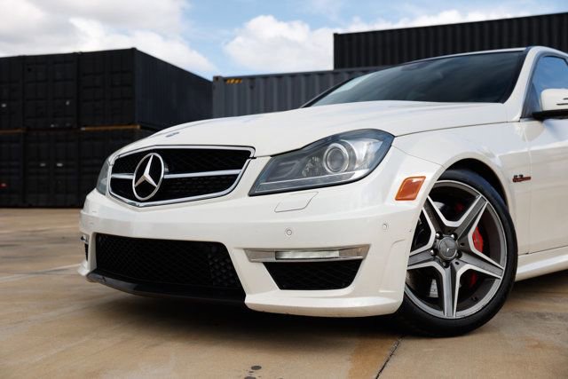 Used 2013 Mercedes-Benz C 63 AMG Sedan w/ AMG Development Pkg image 29