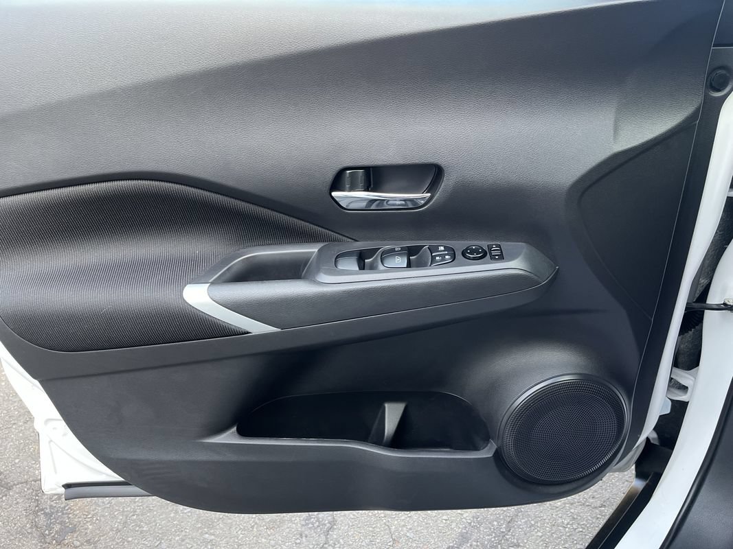 Used 2023 Nissan Kicks SV FWD image 16