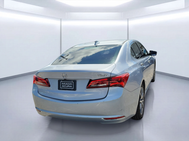 Used 2016 Acura TLX w/ Technology Package FWD image 4