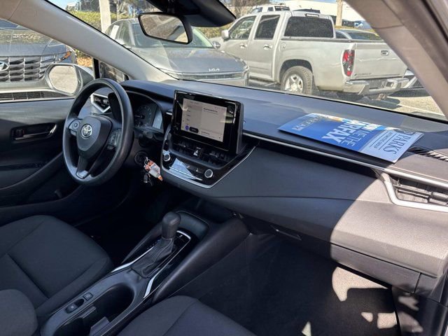 Used 2023 Toyota Corolla LE image 17