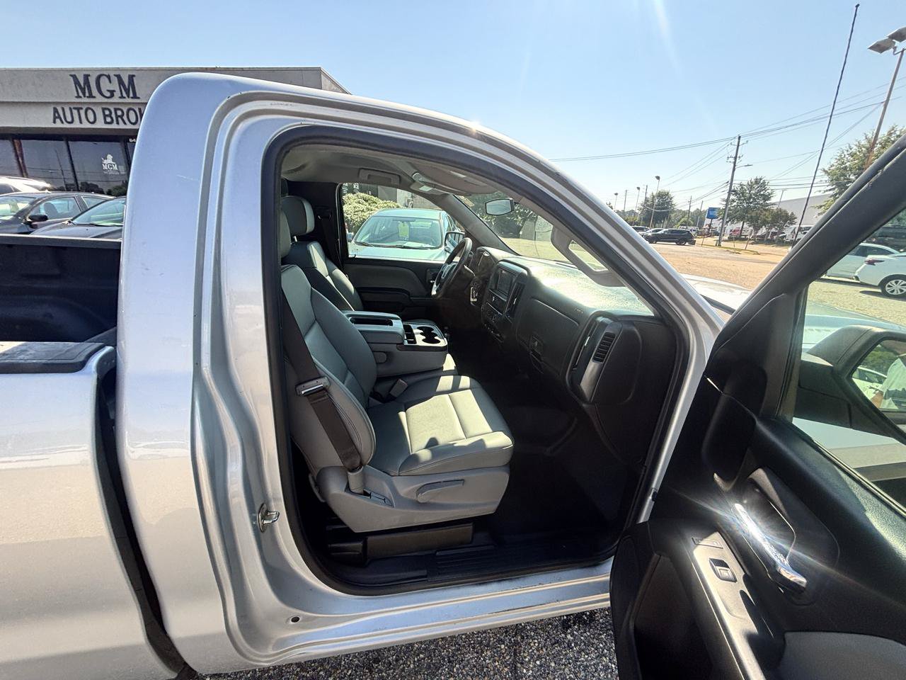 Used 2018 GMC Sierra 1500 2WD Regular Cab image 57