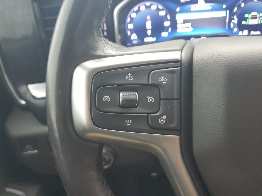 Used 2022 Chevrolet Silverado 1500 LT AWD/4WD image 19