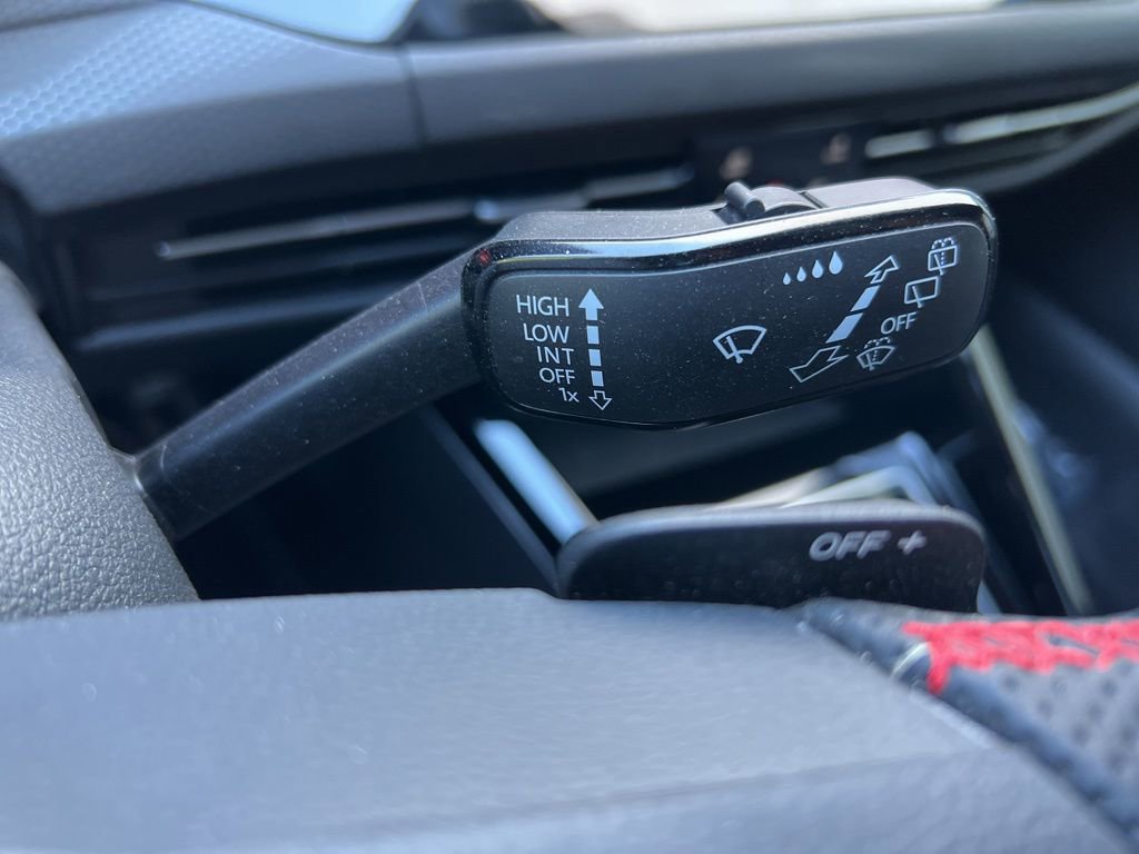Certified 2024 Volkswagen GTI S image 39