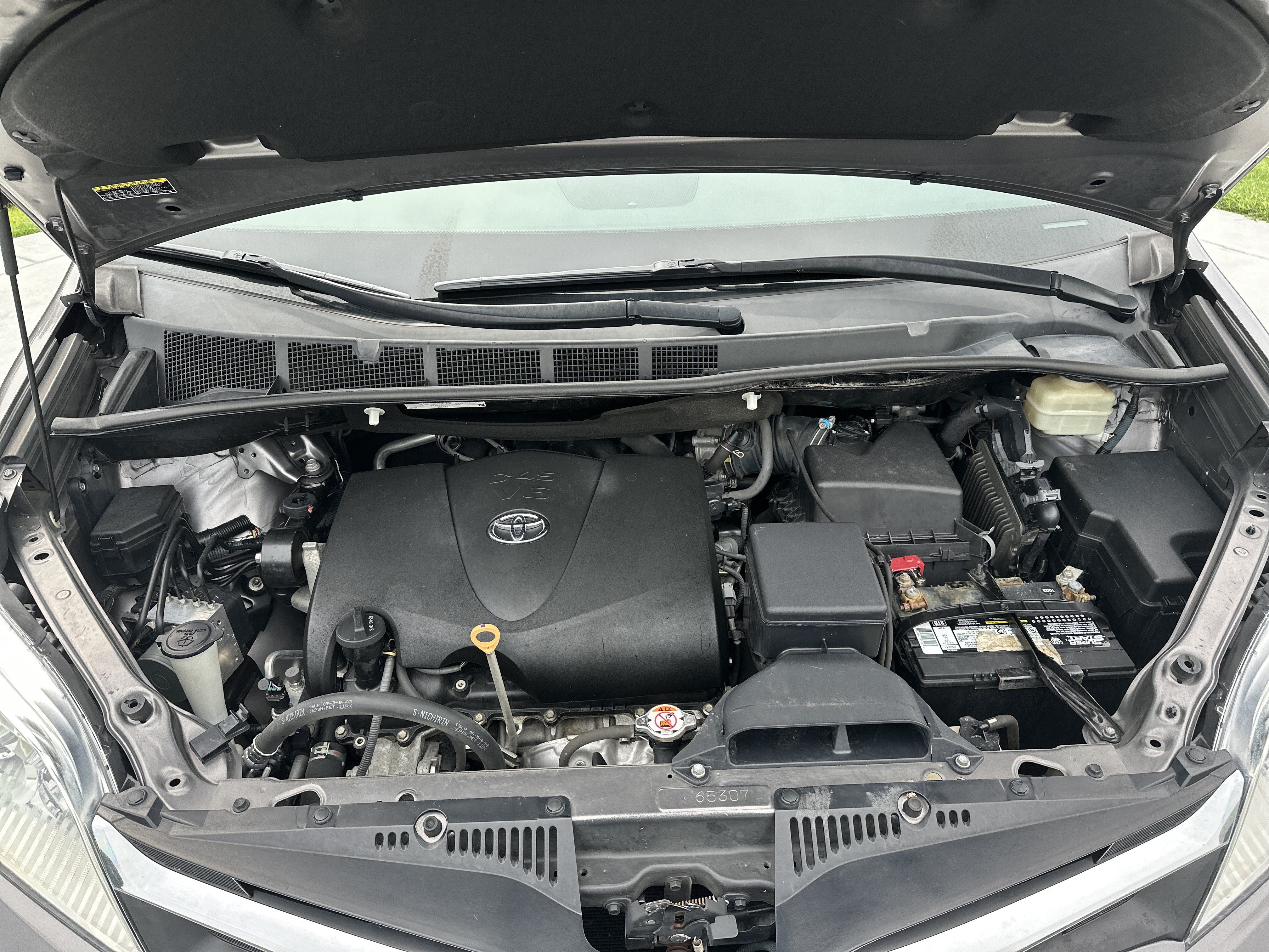 Used 2018 Toyota Sienna LE FWD image 35