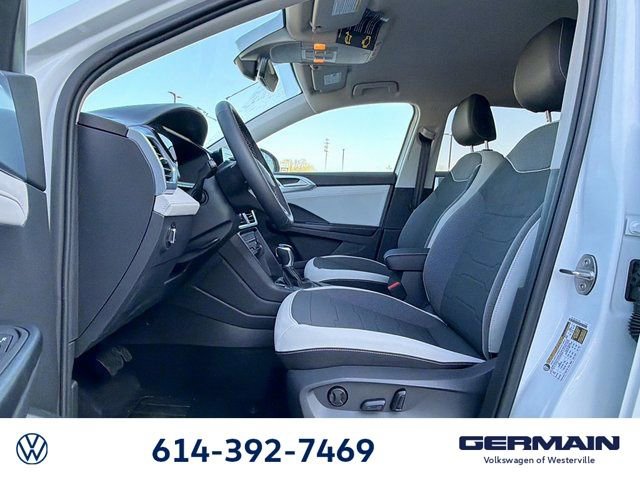 New 2026 Volkswagen Taos SE image 21