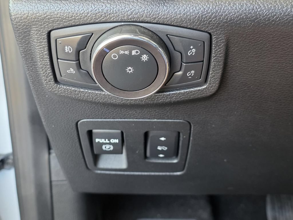 Used 2019 Ford F150 XLT w/ Equipment Group 302A Luxury AWD/4WD image 28