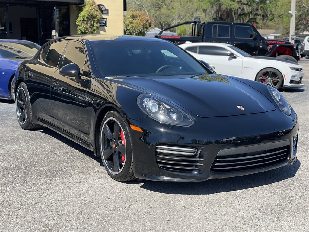 Used 2015 Porsche Panamera GTS image 2