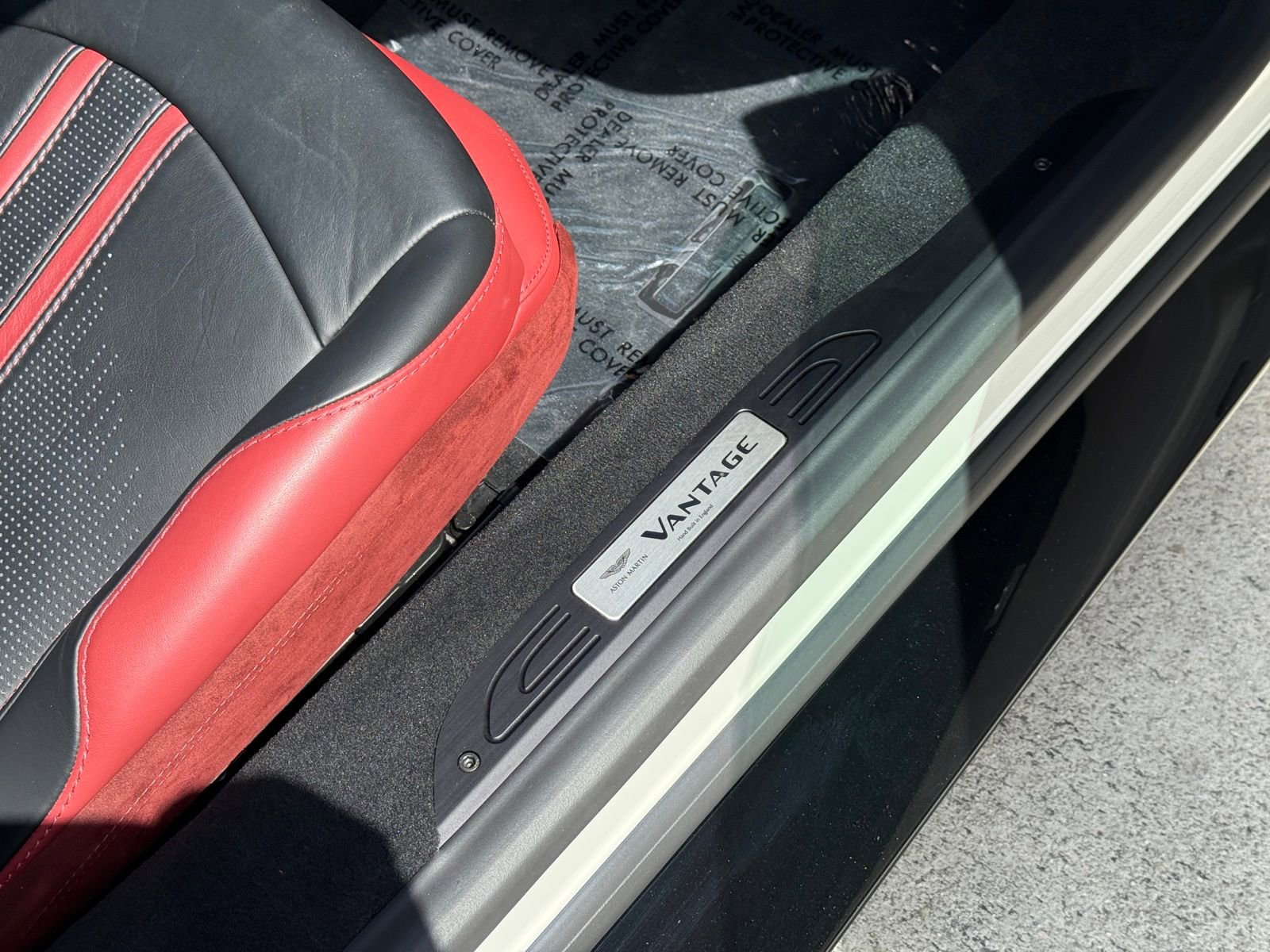 Used 2019 Aston Martin V8 Vantage Coupe image 33