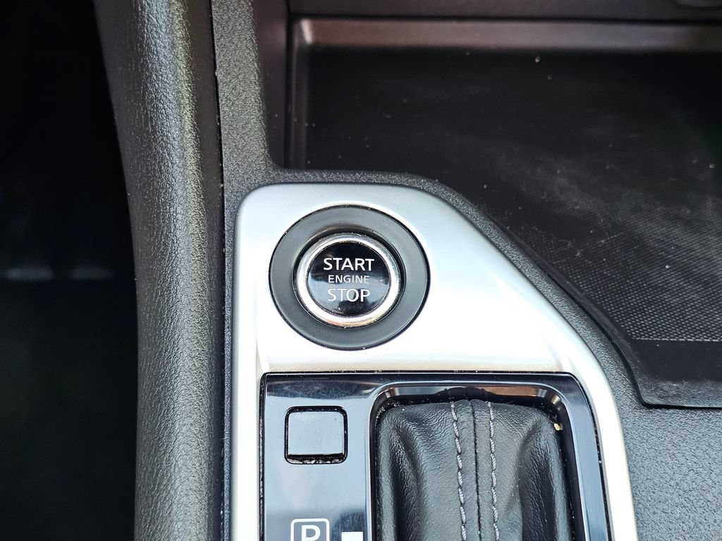 Used 2023 Nissan Sentra SV FWD image 25