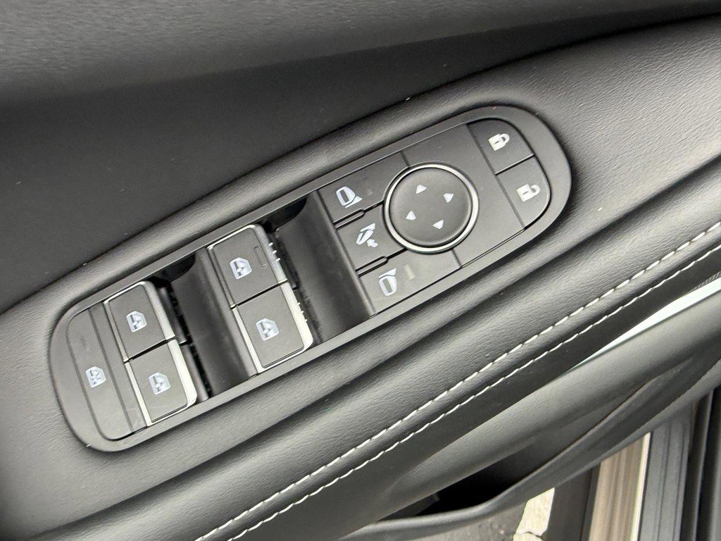 New 2026 INFINITI QX60 Luxe w/ Cargo Package image 12