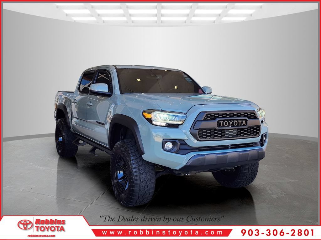 Used 2023 Toyota Tacoma TRD Off-Road w/ Technology Package AWD/4WD image 1