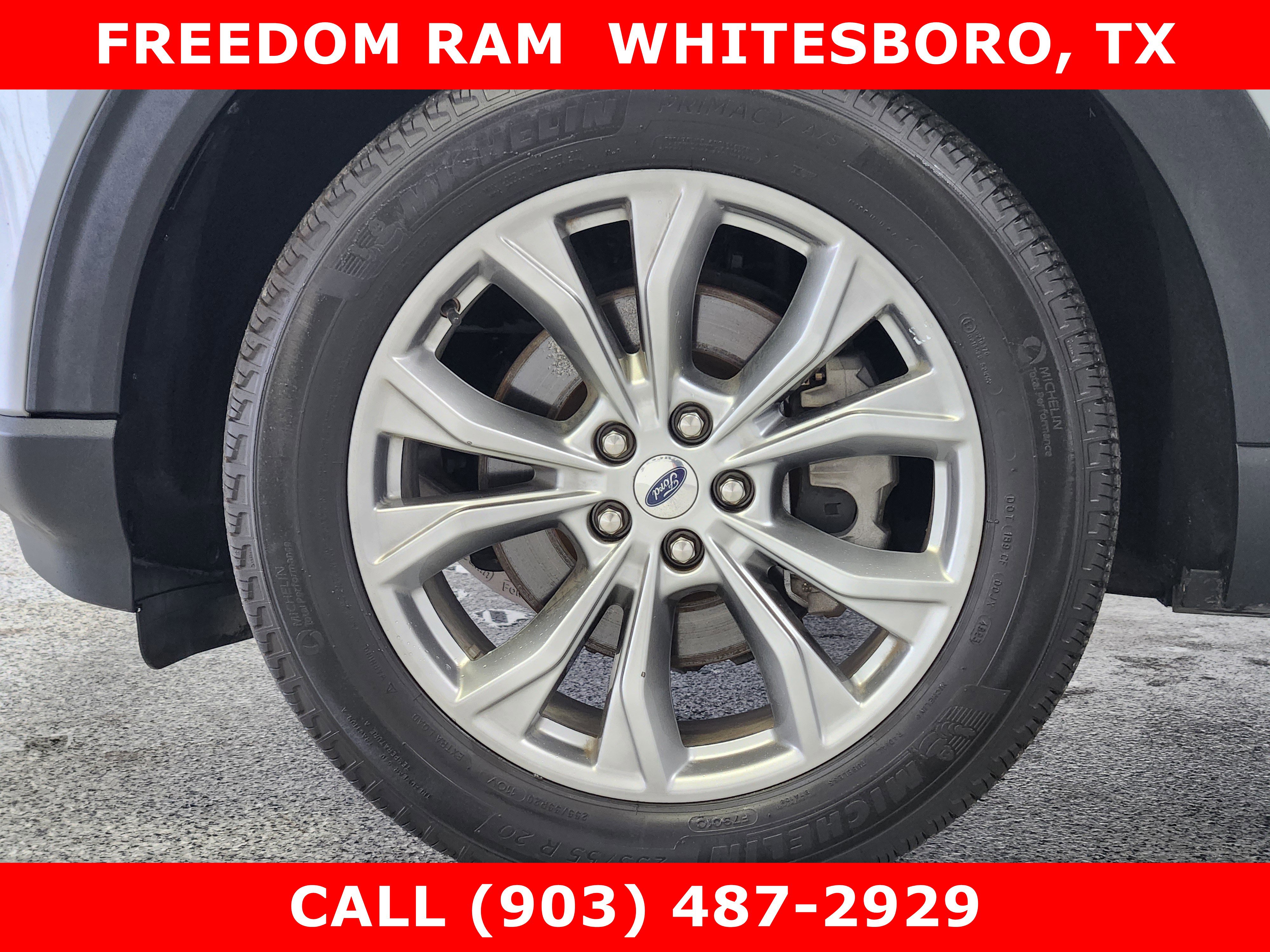 Used 2024 Ford Explorer Limited AWD/4WD image 7