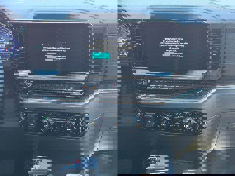 Used 2025 Chevrolet Silverado 1500 LT Trail Boss w/ Convenience Package II image 14