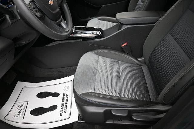Used 2025 Chevrolet Trax LT FWD image 15