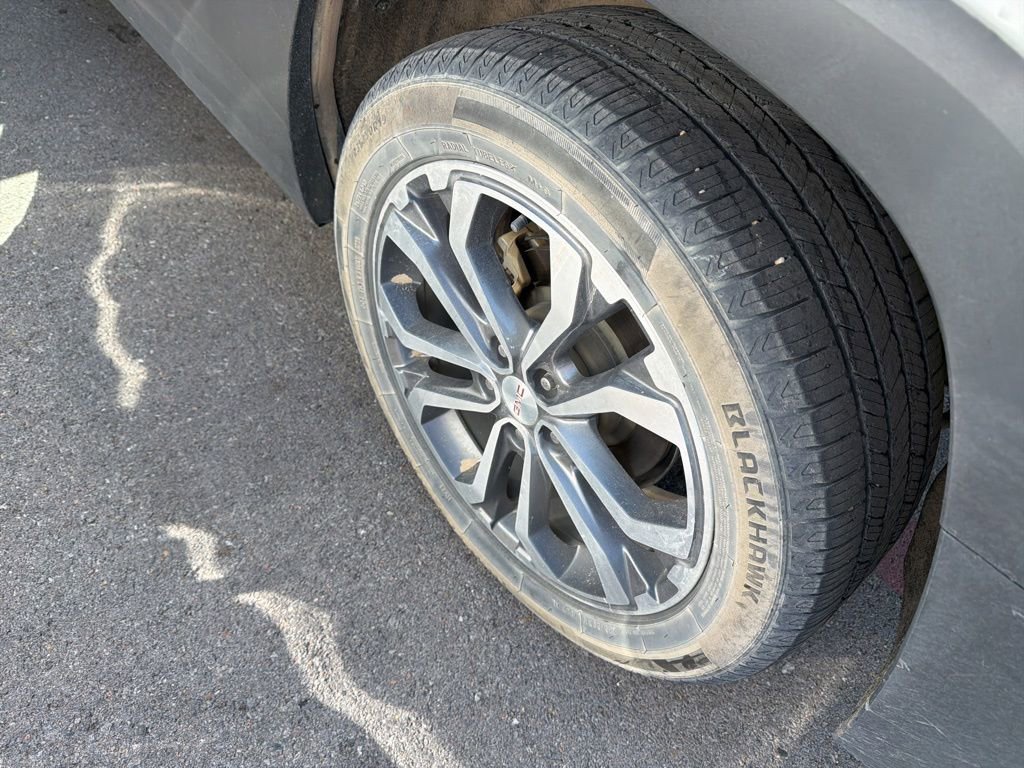 Used 2020 GMC Terrain SLT w/ Preferred Package image 22