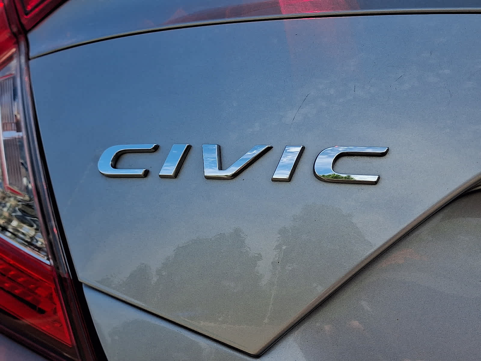 Used 2021 Honda Civic Sport image 32
