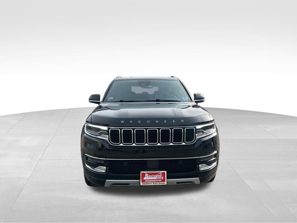 Used 2024 Jeep Wagoneer L Series II w/ Flexible Seating Group image 9