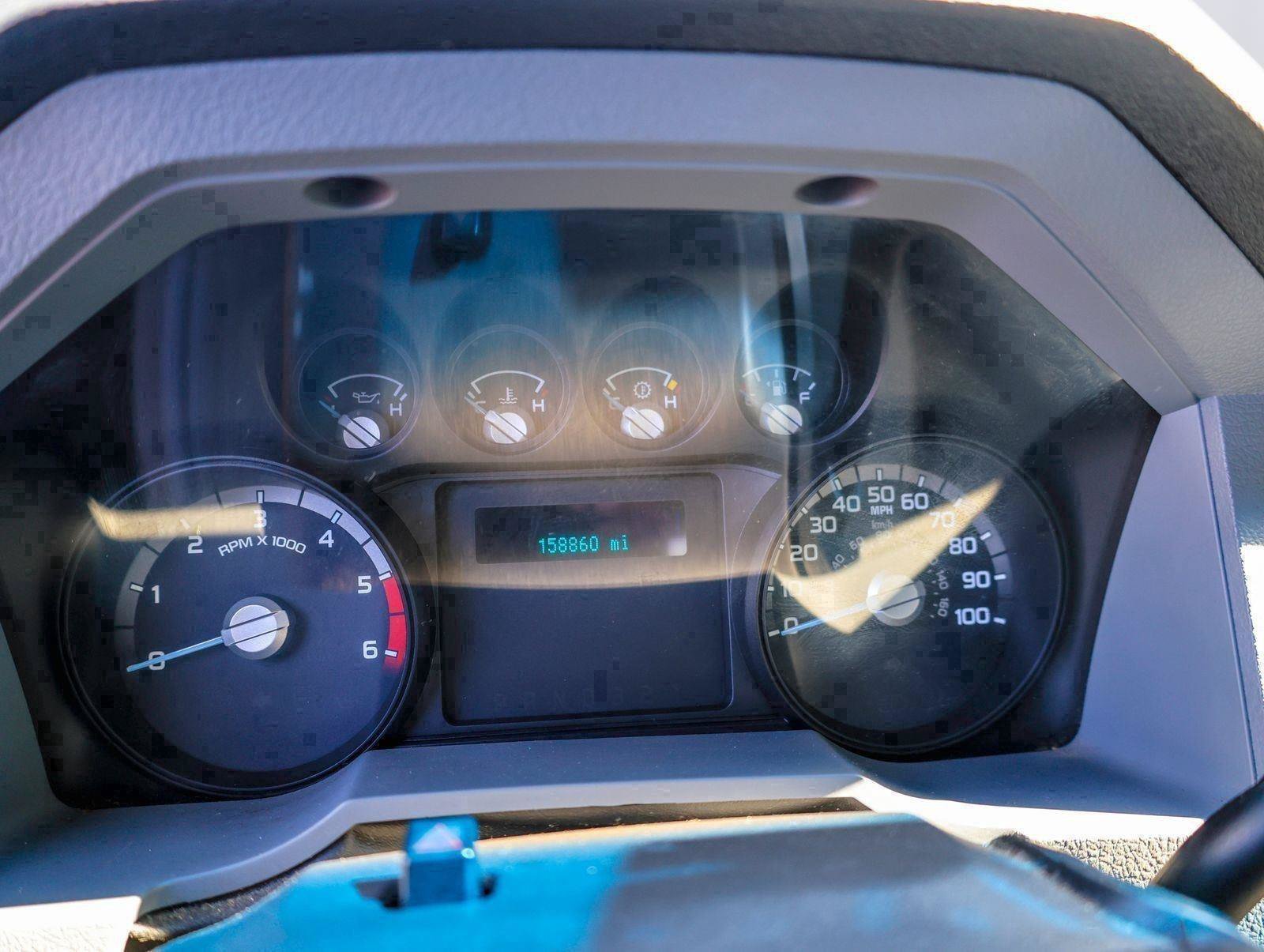 Used 2015 Ford F550 Luxury RWD image 11