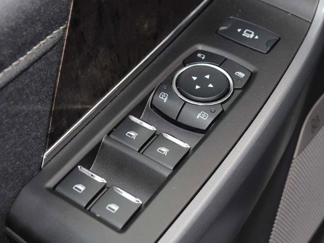 Certified 2024 Ford F250 Lariat w/ Lariat Ultimate Package image 21