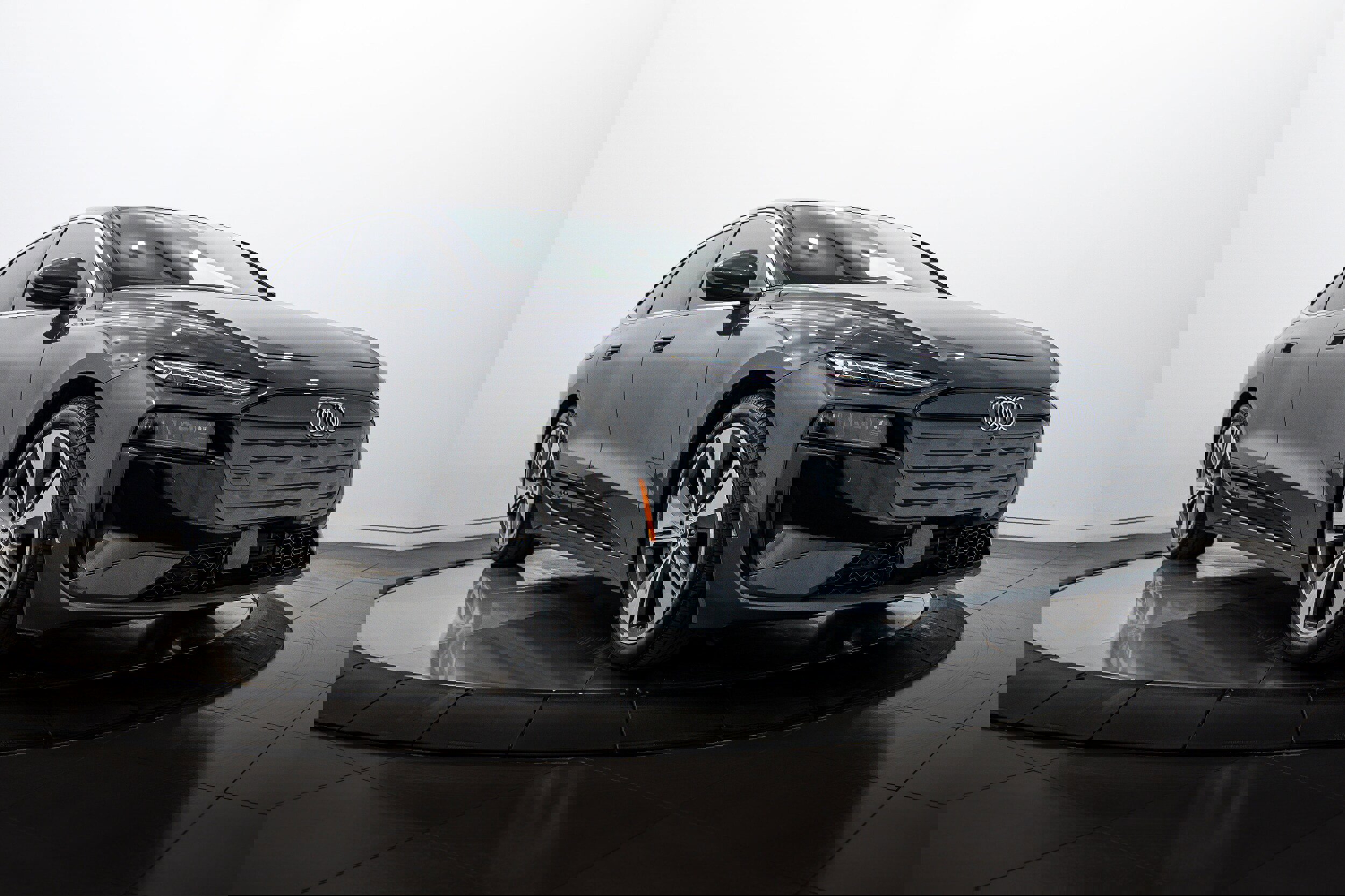 Certified 2025 Audi A6 e-tron Prestige w/ Beige Warm Weather Package image 1