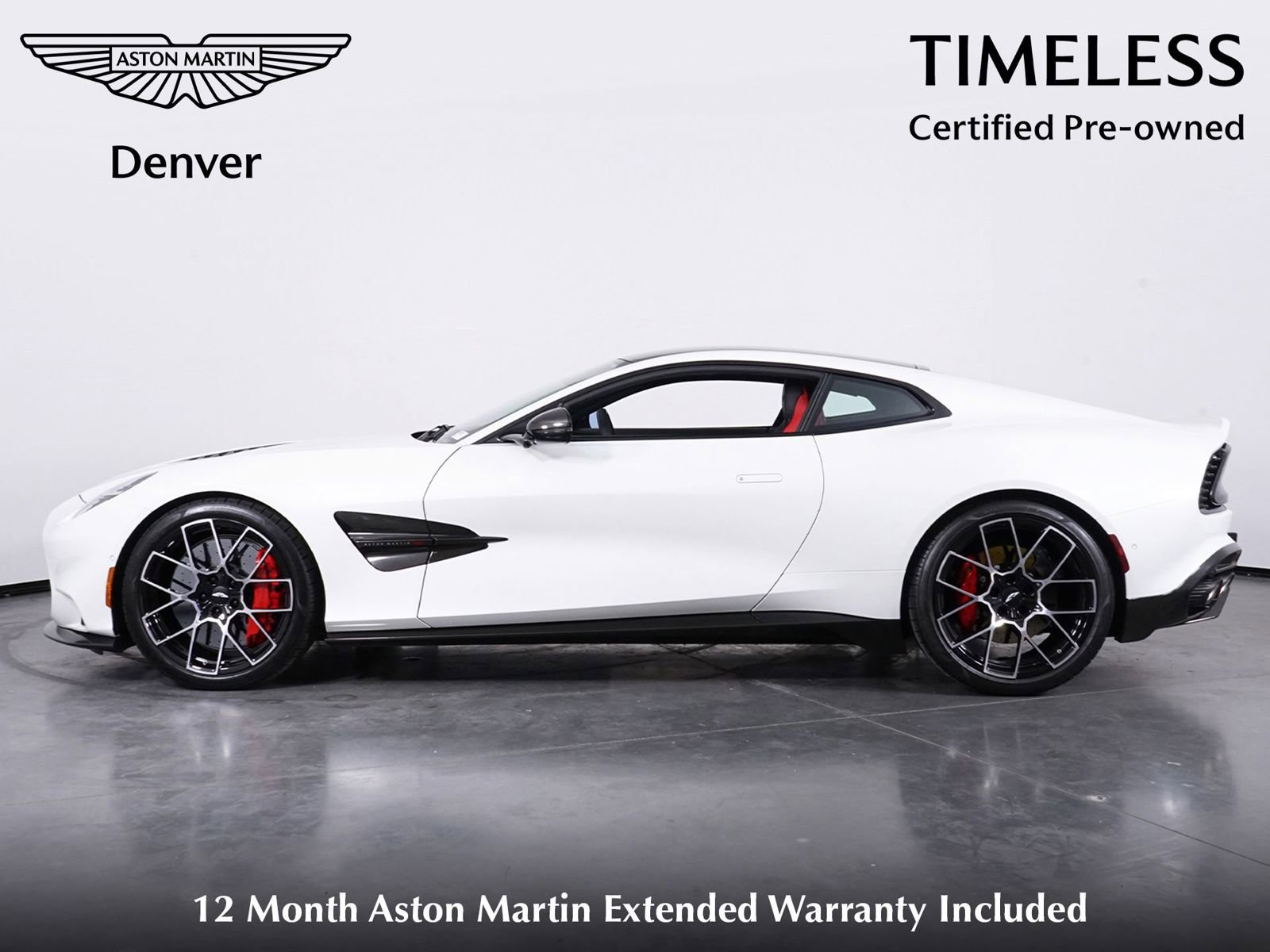 Used 2025 Aston Martin Vanquish image 2