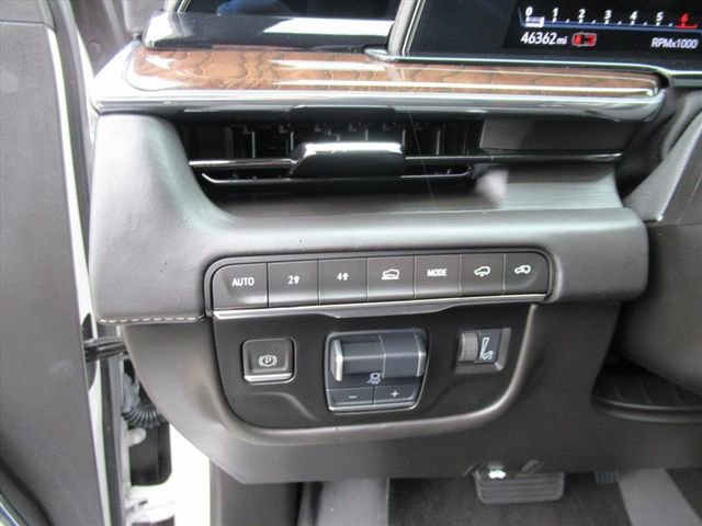 Used 2023 Cadillac Escalade Premium Luxury Platinum w/ LPO, Floor Liner Package image 18