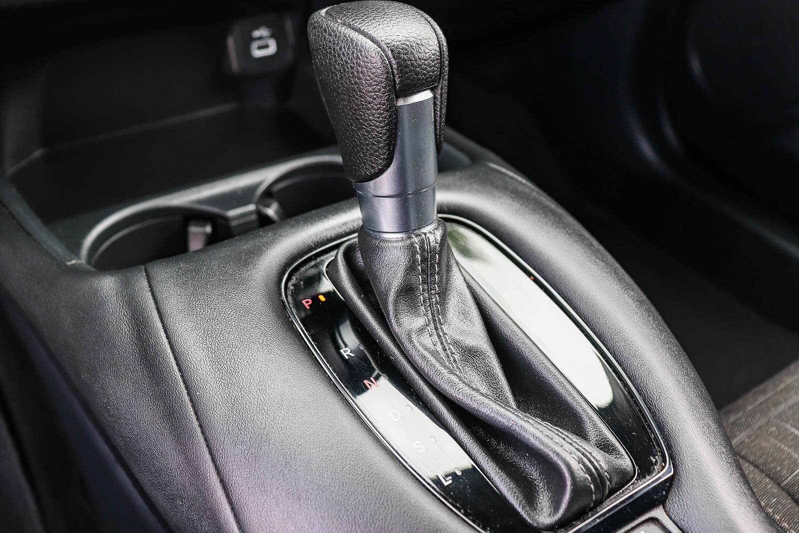 Certified 2024 Honda HR-V LX image 26