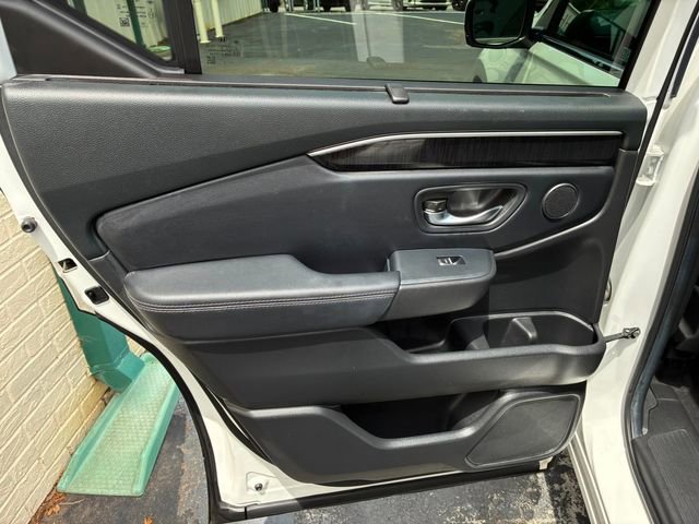 Used 2023 Honda Pilot Elite image 22
