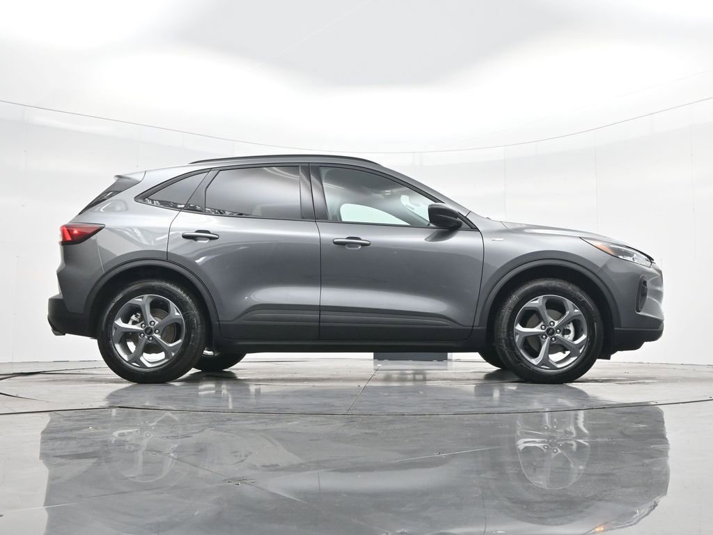 New 2026 Ford Escape ST-Line image 37