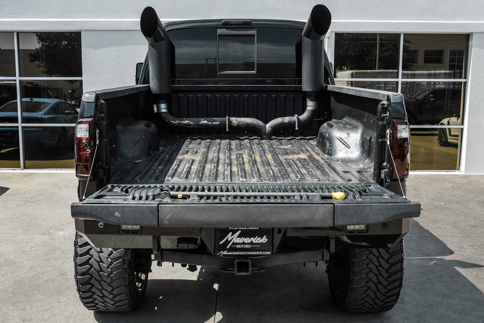 Used 2014 Ford F250 Platinum w/ FX4 Off-Road Package AWD/4WD image 32