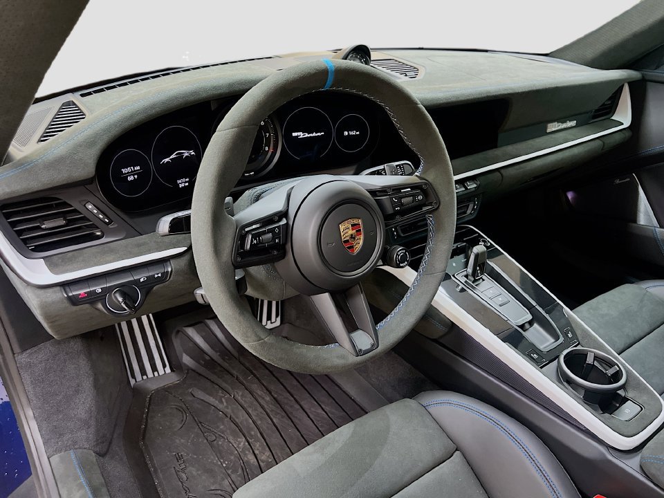 Certified 2023 Porsche 911 Dakar AWD/4WD image 4