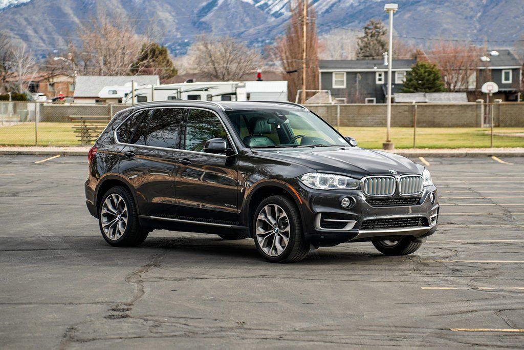 Used 2018 BMW X5 xDrive40e w/ M Sport Package image 3
