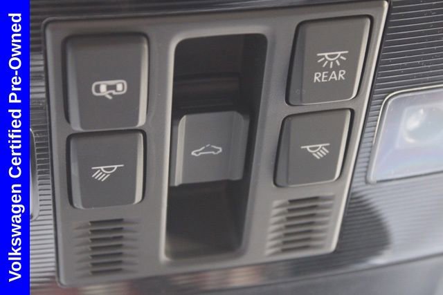 Used 2024 Volkswagen Tiguan SE R-Line image 29