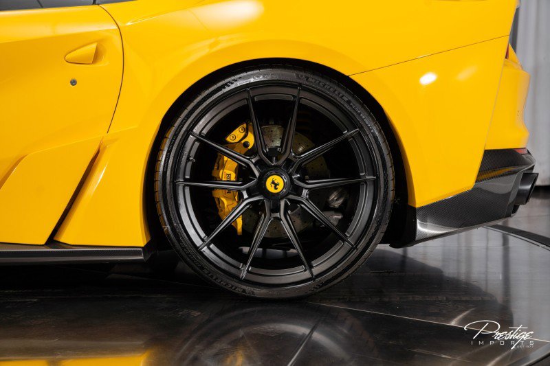 Used 2018 Ferrari 812 Superfast image 20