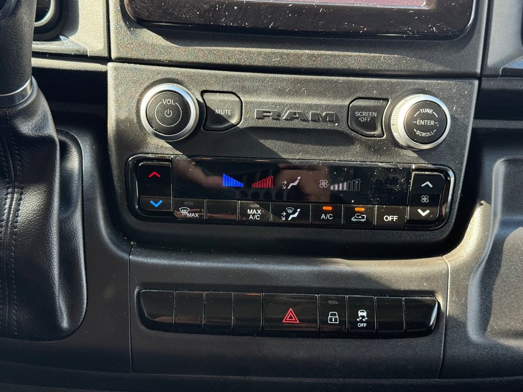 Used 2023 RAM ProMaster 2500 FWD image 14