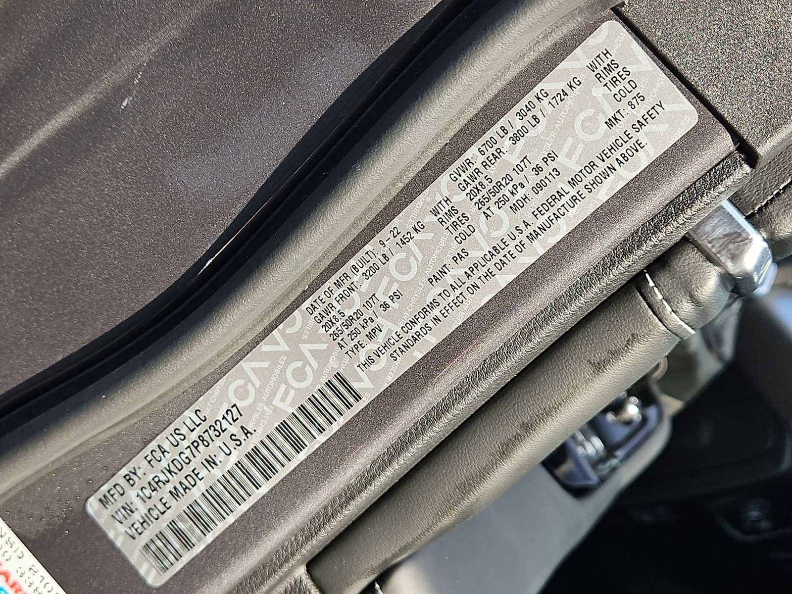 Used 2023 Jeep Grand Cherokee L Overland image 38