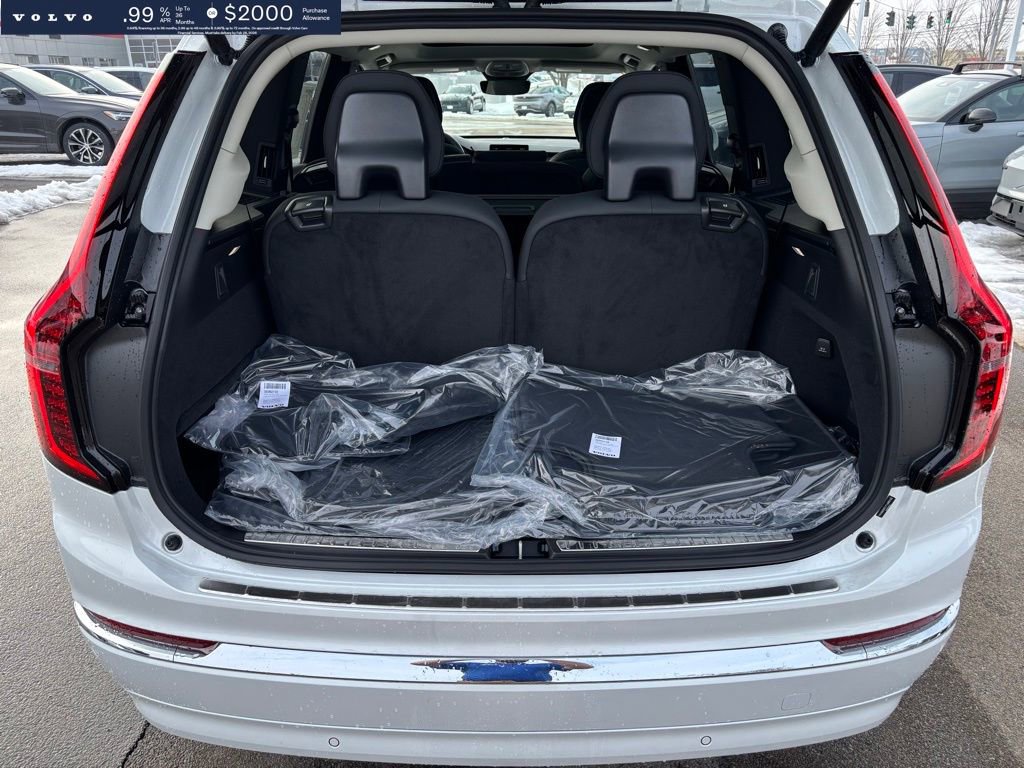New 2026 Volvo XC90 B6 Plus w/ Protection Package AWD/4WD image 17