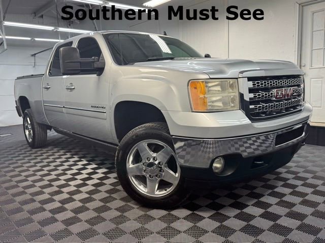 Used 2014 GMC Sierra 2500 SLE w/ HD SLE Premium Package AWD/4WD image 1