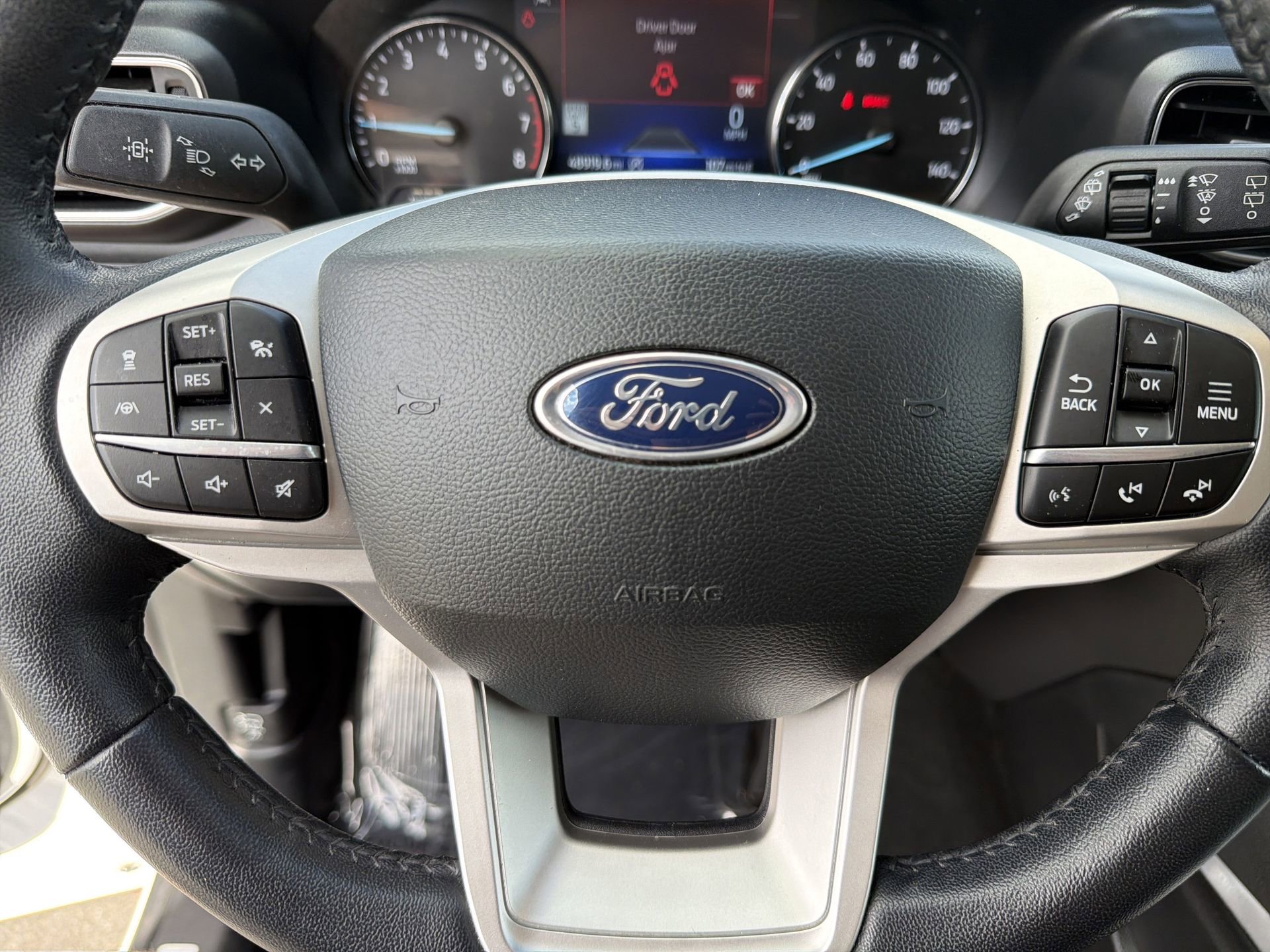 Certified 2023 Ford Explorer Limited image 12