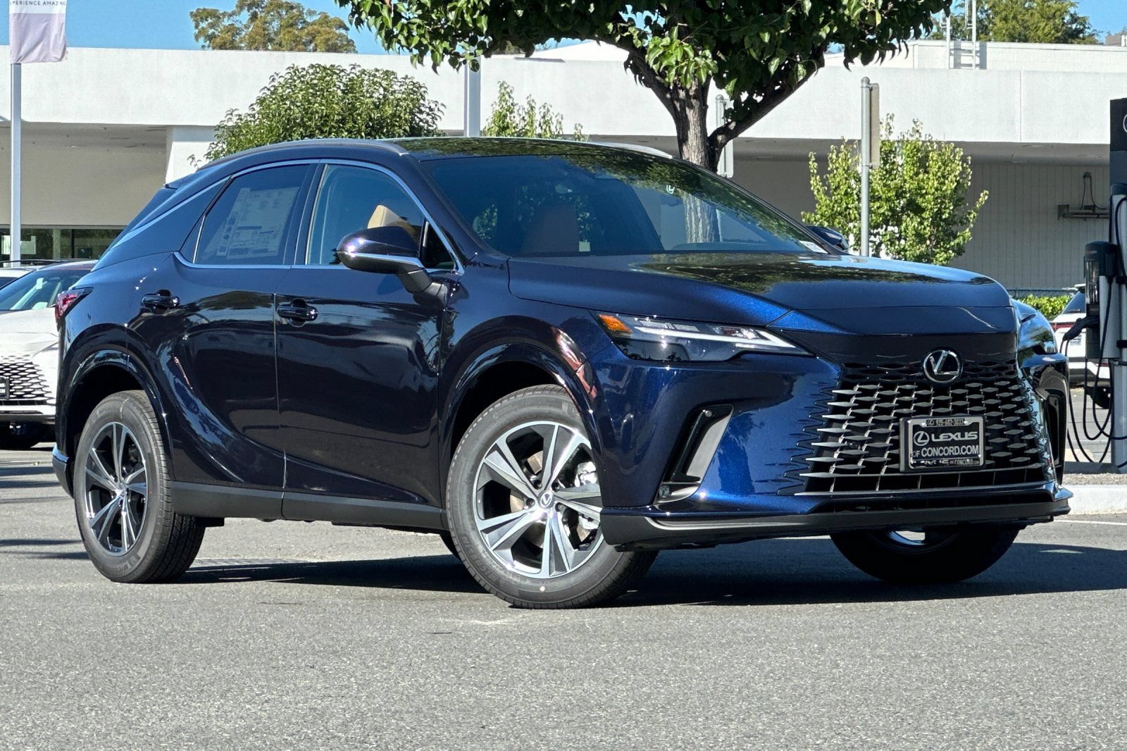 New 2026 Lexus RX 350 FWD image 2
