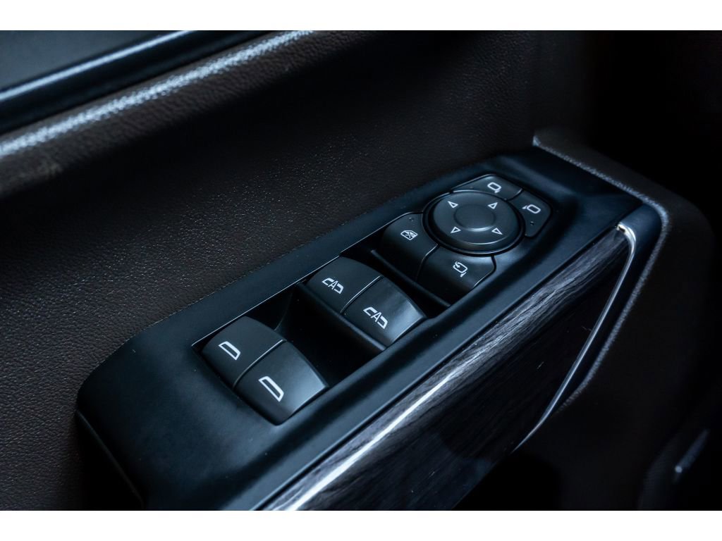 Used 2022 Chevrolet Silverado 1500 LTZ w/ LTZ Convenience Package II image 26