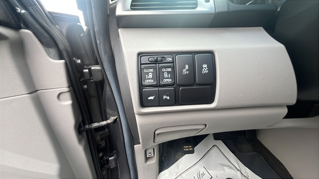 Used 2012 Honda Odyssey Touring image 11