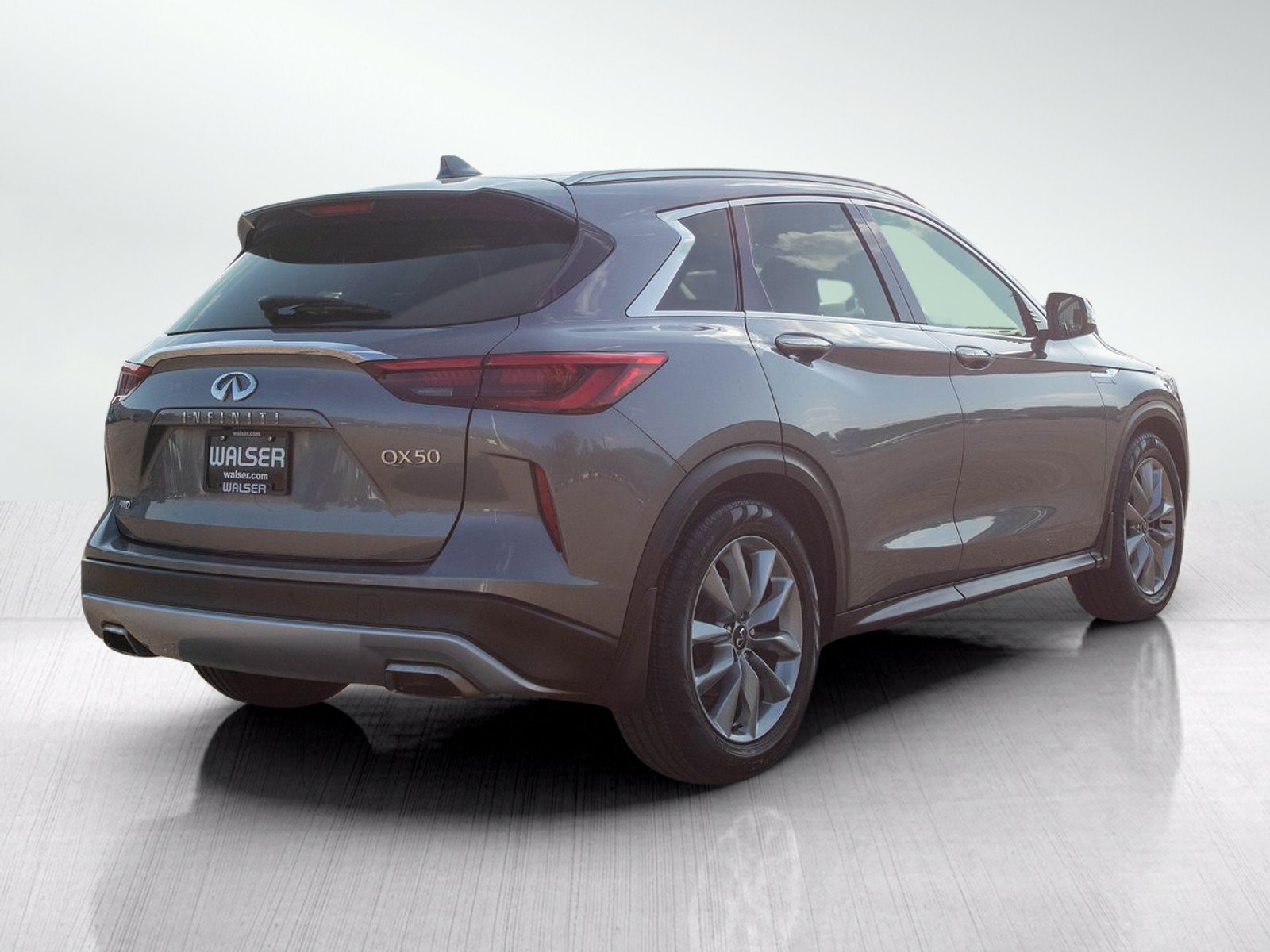 Used 2020 INFINITI QX50 Luxe w/ Navigation Package AWD/4WD image 5
