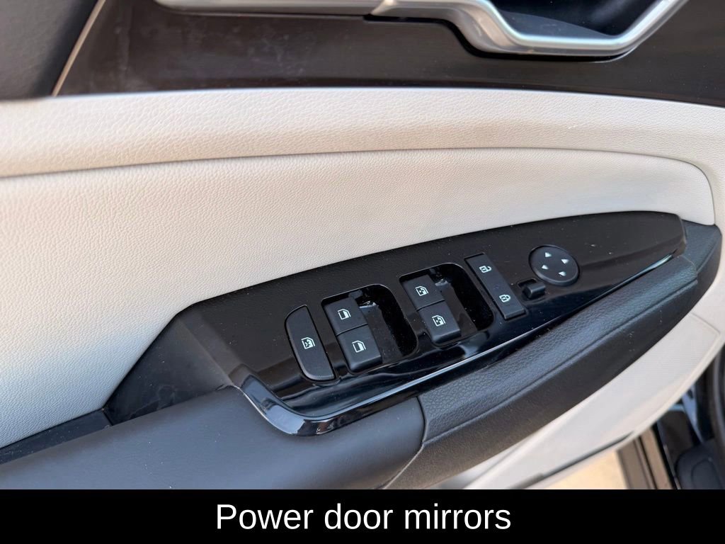 Used 2025 Kia Sportage EX image 20