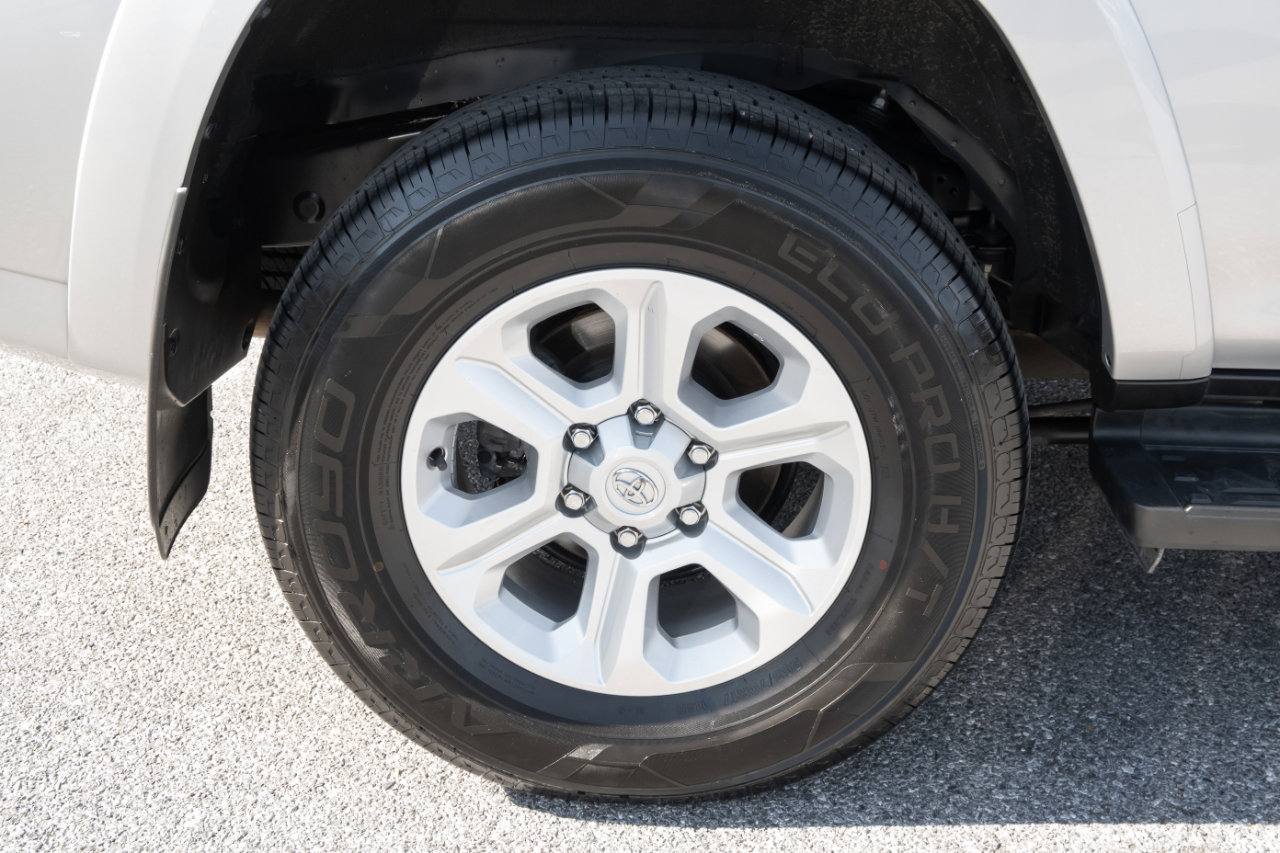 Used 2024 Toyota 4Runner SR5 image 36