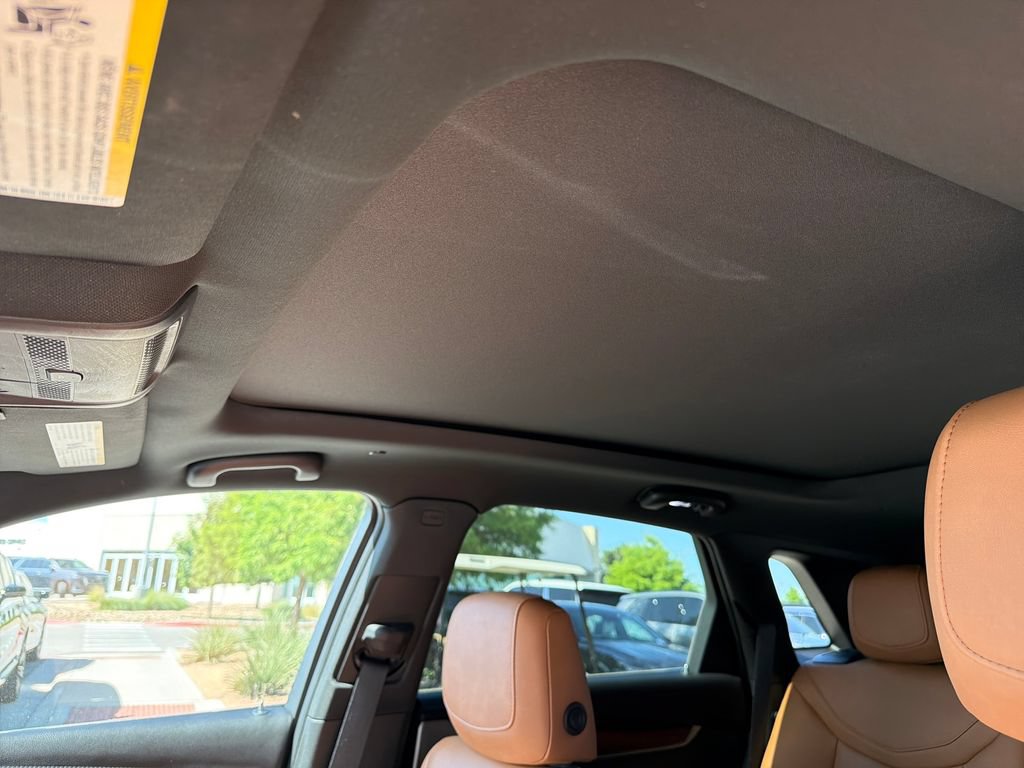 Used 2022 Cadillac XT5 Premium Luxury FWD image 29