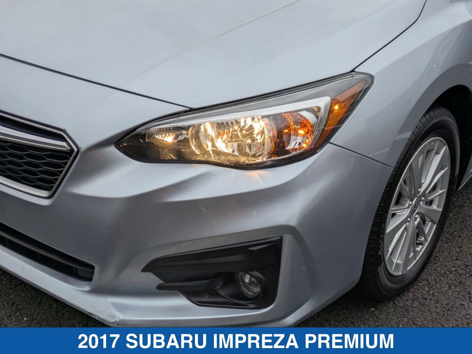 Used 2017 Subaru Impreza 2.0i Premium w/ BSD & Rcta/SRF/Eyesight image 10
