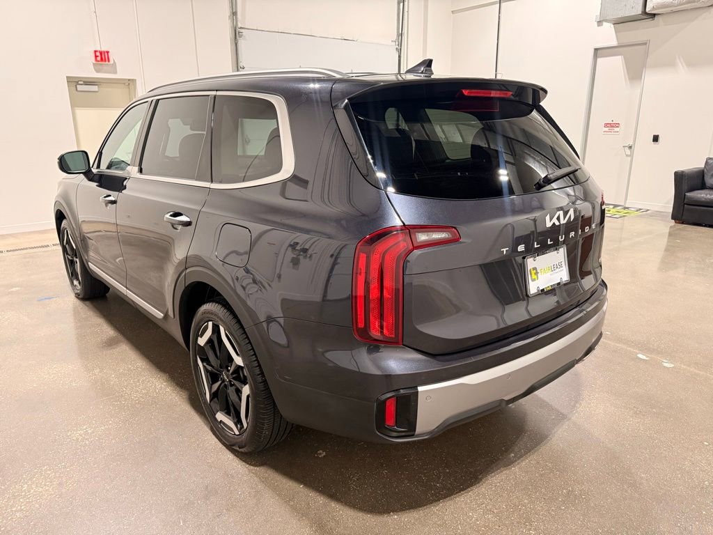 Used 2025 Kia Telluride S AWD/4WD image 7